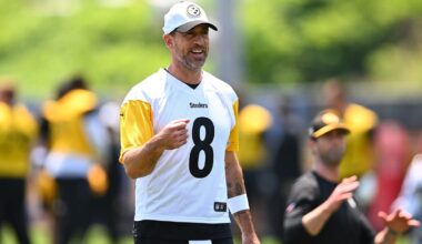 Who is Aaron Rodgers married to? QB sounds off on his private life