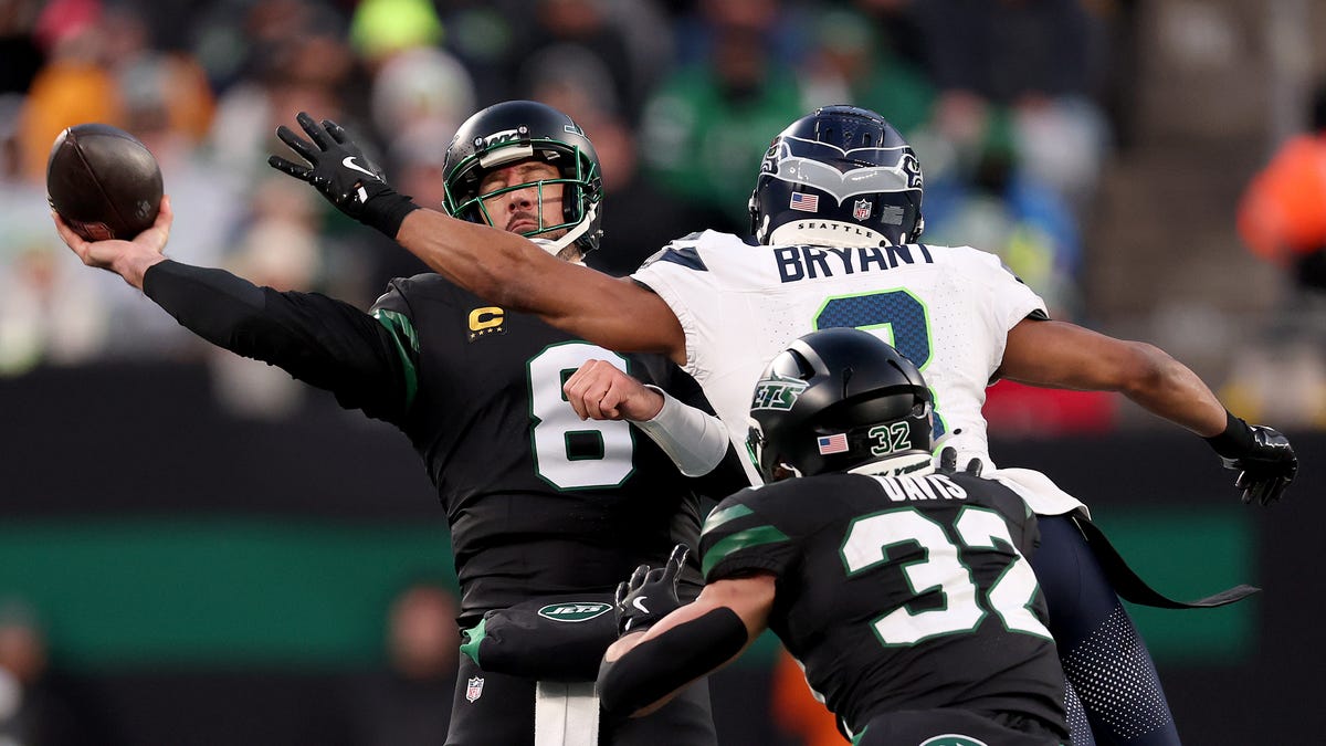 Steelers QB Aaron Rodgers will face Seahawks in his last season