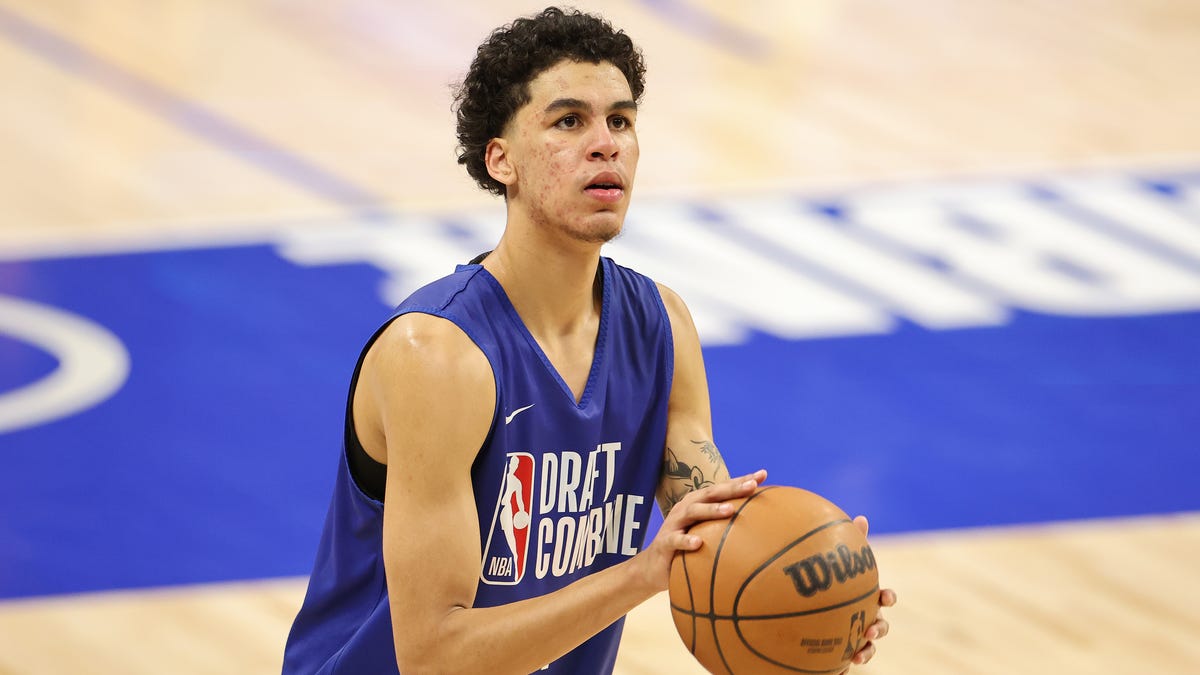 Wizards' draft pick had a good reason not to know about Commanders