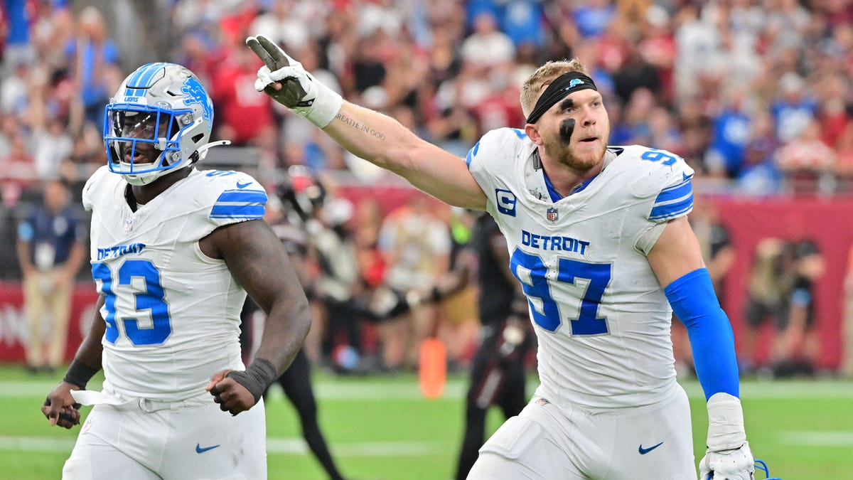 Lions earn lofty preseason 2025 defensive line ranking from PFF