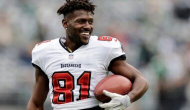 Former NFL star Antonio Brown wanted by Miami police on attempted murder charges