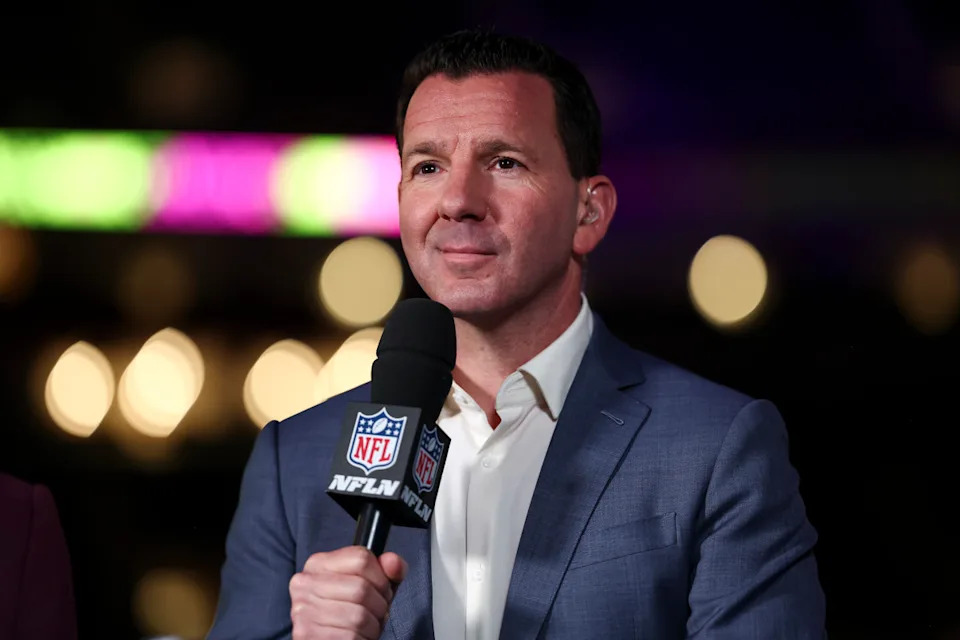 NEW ORLEANS, LOUISIANA - FEBRUARY 3: NFL Network insider Ian Rapoport speaks on camera during Super Bowl LIX Opening Night at Caesars Superdome on February 3, 2025 in New Orleans, Louisiana. (Photo by Kevin Sabitus/Getty Images)Kevin Sabitus&sol;Getty Images