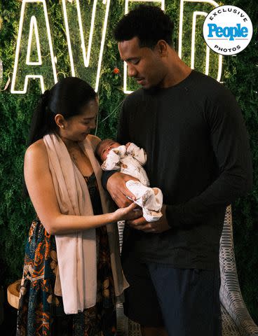 Jruzz - Dubai Camryn Bynum with his family