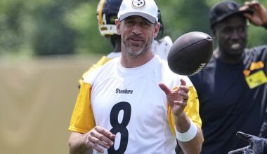 New Pittsburgh Steelers quarterback Aaron Rodgers confirmed that he is married