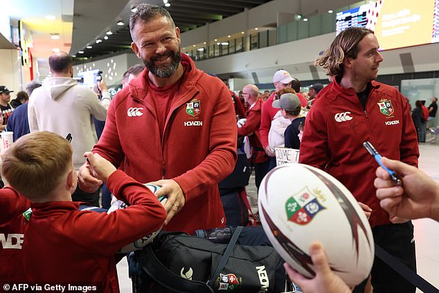 Andy Farrell has attempted to play down Lions injury concerns despite suffering a double blow