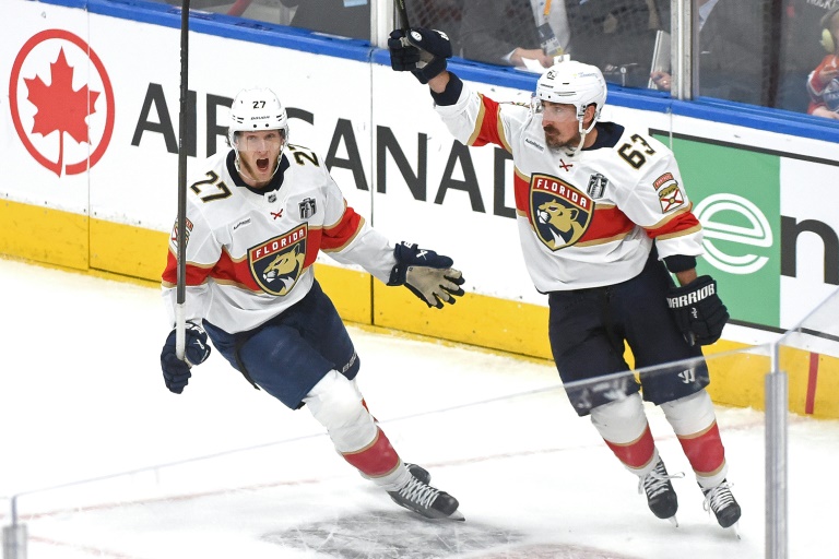 Panthers On Brink Of Stanley Cup Repeat After 5-2 Win Over Oilers - Barron's