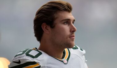 Green Bay Packers defensive end Lukas Van Ness (90) looks on before an NFL football game against the Minnesota Vikings, Sunday, Dec. 29, 2024, in Minneapolis. (AP Photo/Abbie Parr)