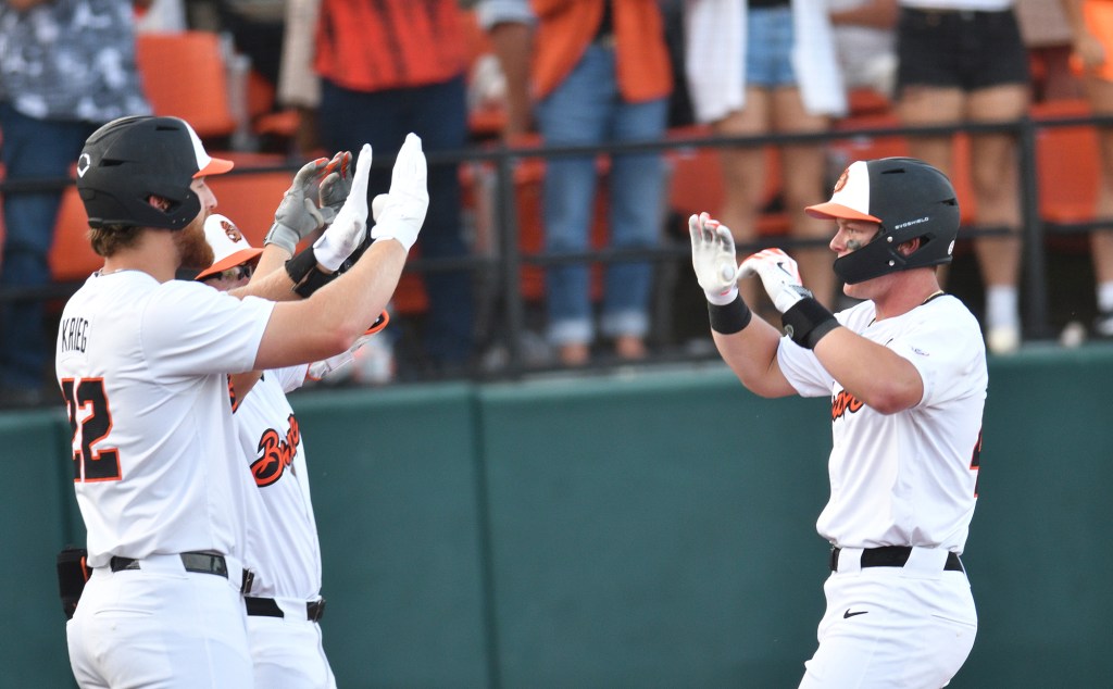 Oregon State ends Saint Mary's season by ripping the Gaels 20-3 in Corvallis Regional