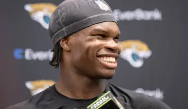 Raiders star Maxx Crosby offers crucial advice to Jaguars rookie Travis Hunter ahead of 2025 NFL season