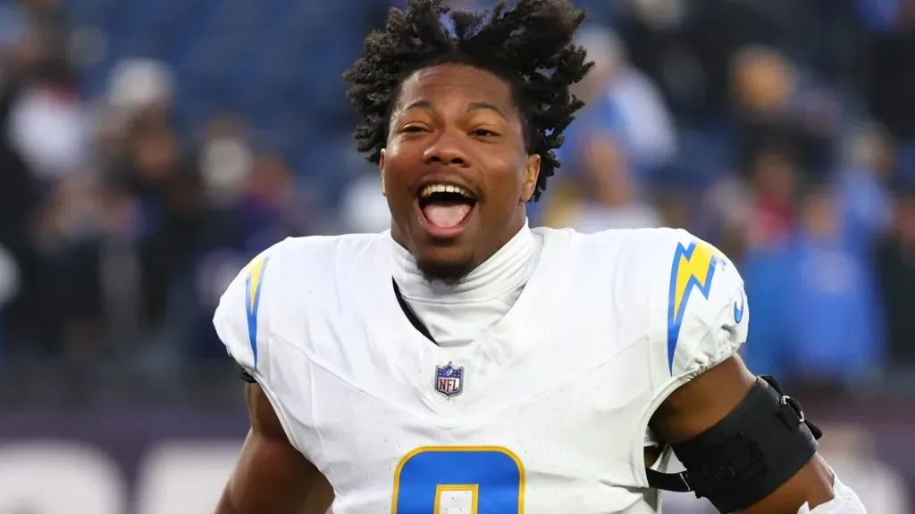 Daiyan Henley led the Chargers in total tackles