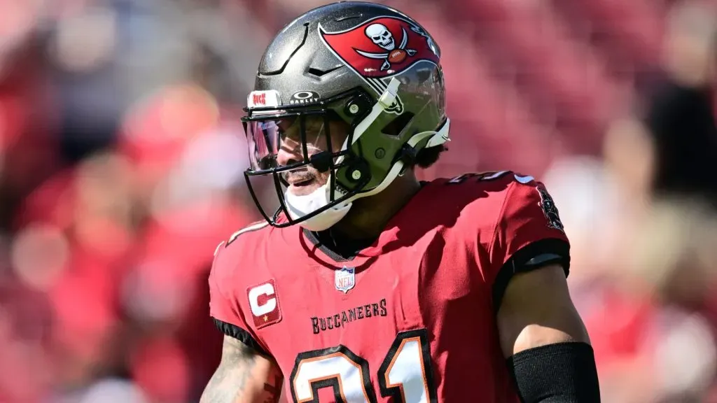 Antoine Winfield is a top safety in the NFL