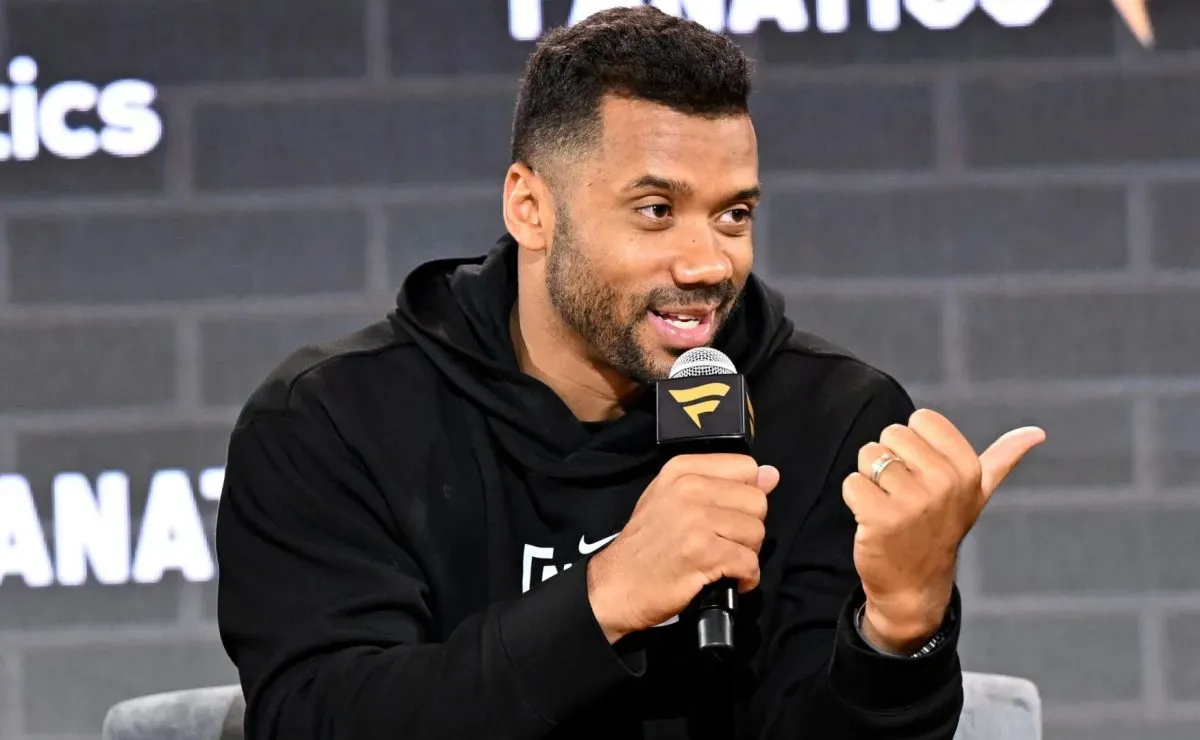 Giants' key player is happy with quarterback battle between Russell Wilson and Jameis Winston