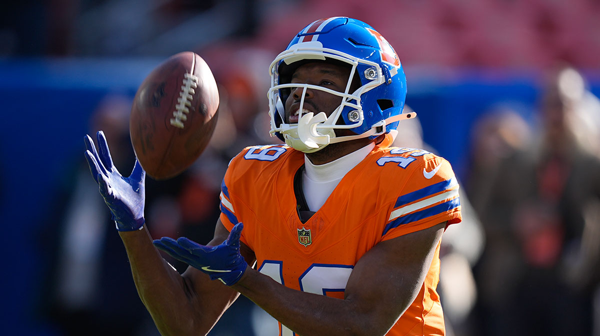 Denver Broncos wide receiver Marvin Mims Jr. (19) before the game against the Kansas City Chiefs at Empower Field at Mile High.
