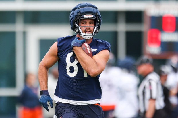 Bears tight end Durham Smythe completes a drill during practice at Halas Hall on Tuesday, June 3, 2025. (Eileen T. Meslar/Chicago Tribune)