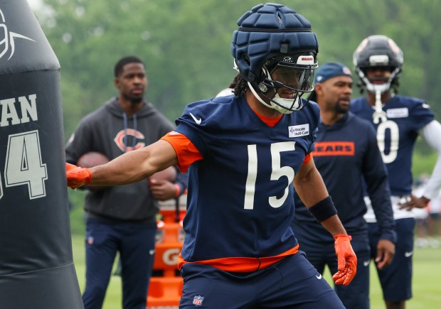 Wide receiver Rome Odunze moves through blocking drills during Bears minicamp at Halas Hall on June 4, 2025, in Lake Forest. (Stacey Wescott/Chicago Tribune)