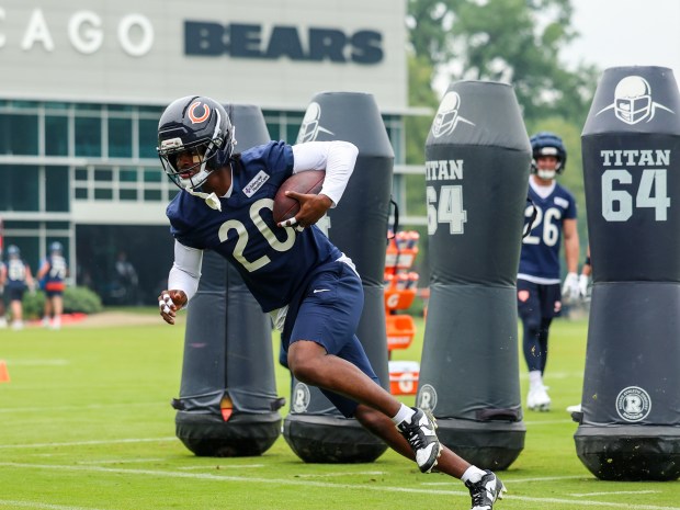 Wide receiver Jahdae Walker catches the ball and turns upfield during Bears minicamp at Halas Hall on June 4, 2025, in Lake Forest. (Stacey Wescott/Chicago Tribune)