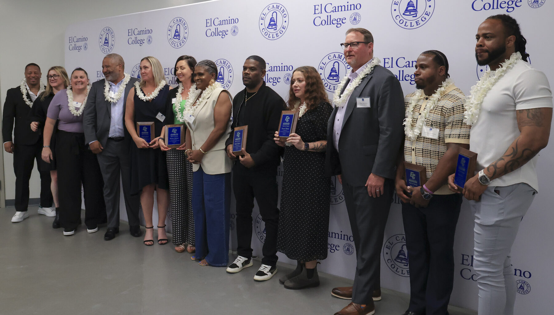 Alumni athletes and coaches honored at 32nd annual Athletics Hall of Fame Ceremony