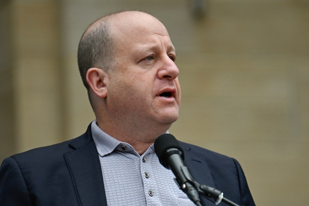 Polis, Broncos talk Burnham Yard sale for new stadium