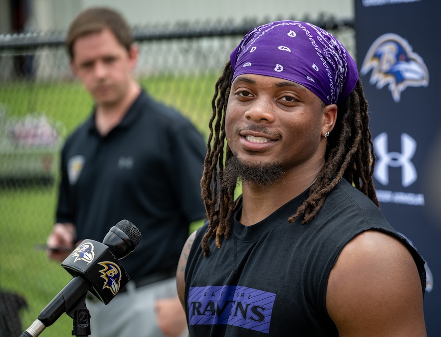 Ravens' Keaton Mitchell is running faster than ever, and it shows