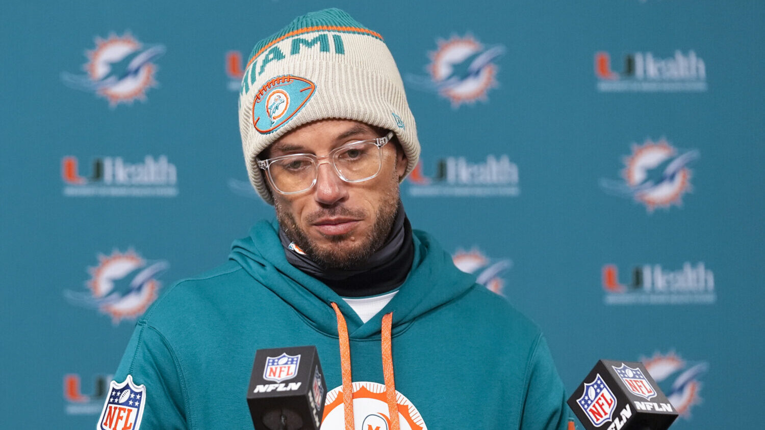 Zach Wilson Mike McDaniel been through some...