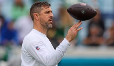 Steelers finally get their quarterback in Aaron Rodgers, but buyer beware