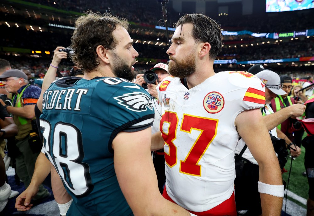 GettyImages-2198619036 Dallas Goedert Travis Kelce Super Bowl LIX