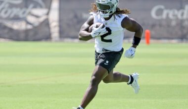 2025 breakout running backs, including Ashton Jeanty, Bhayshul Tuten and six more rookies