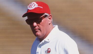 Ron McBride, Roy Jefferson to be inducted into Utah Football's Ring of Honor....