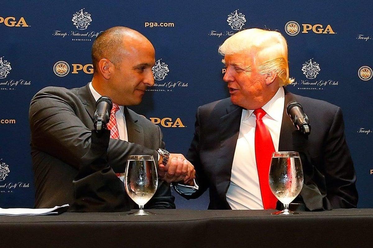 President Trump to golf with SEC commish, Notre Dame AD as college leaders seek federal help