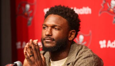 Chris Godwin is making an addition to his uniform to honor his late father