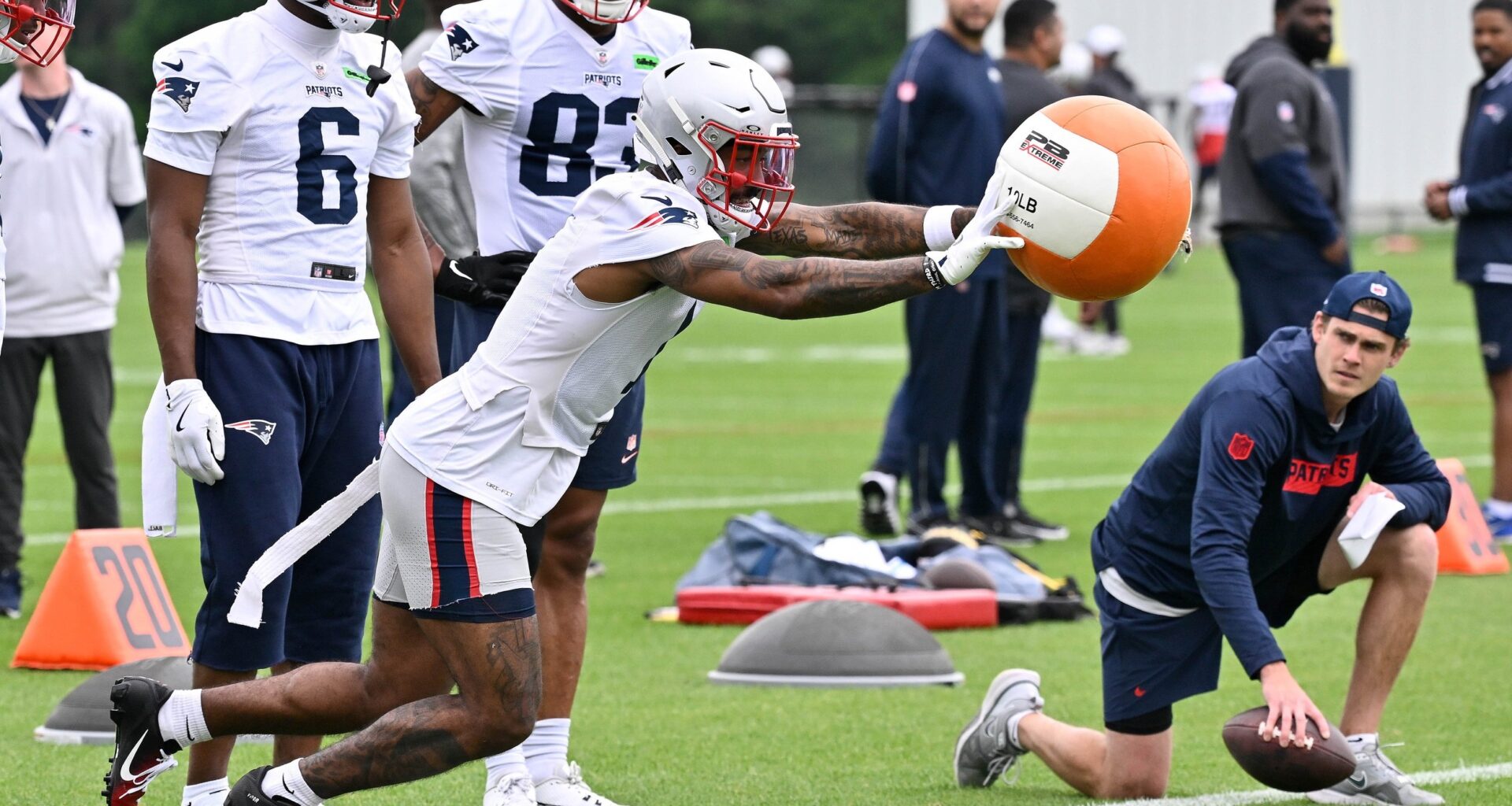 Patriots Could Release Ja'Lynn Polk After Disastrous Rookie Year
