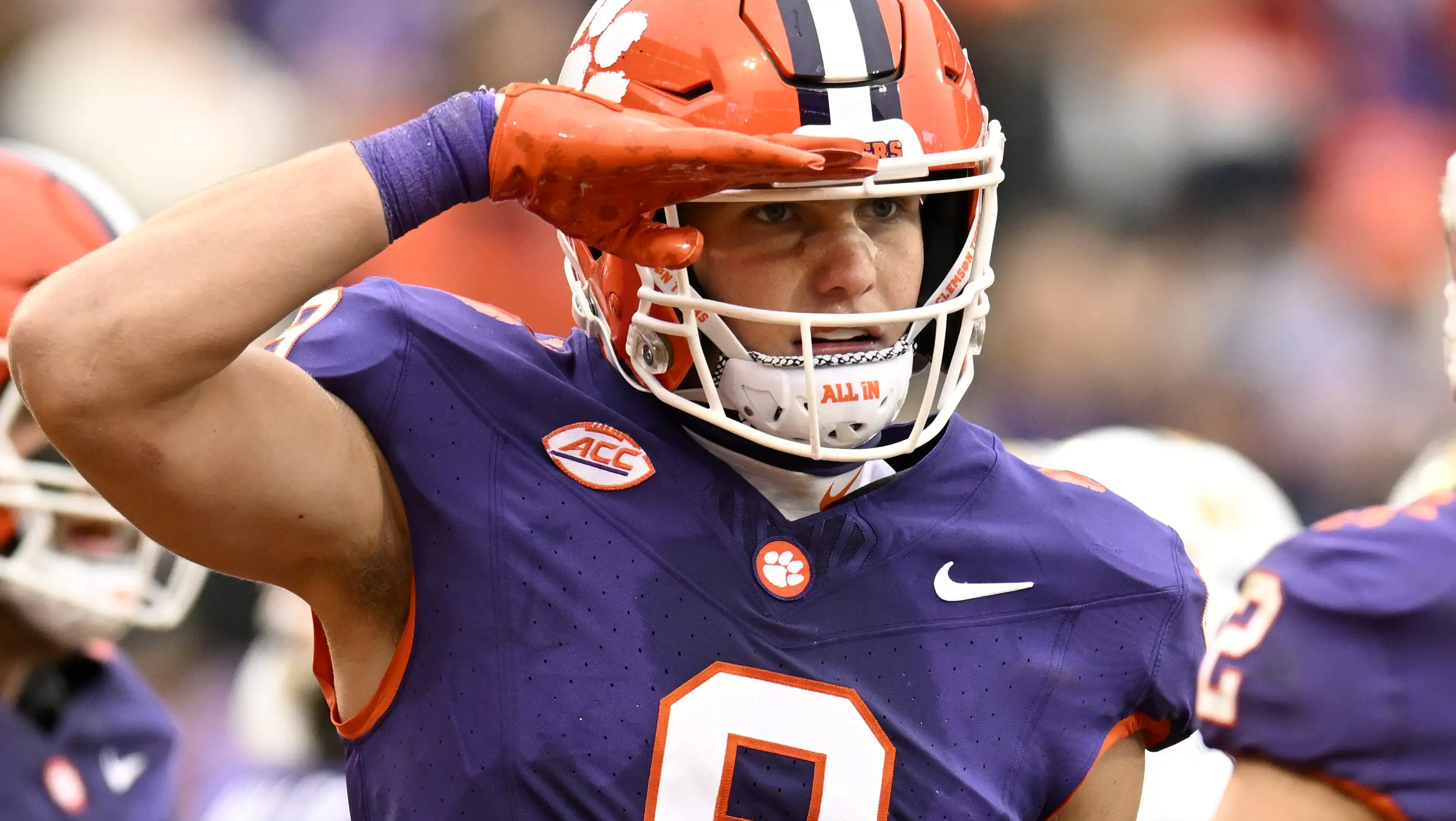 Chiefs UDFA Jake Briningstool called rookie to watch at minicamp.