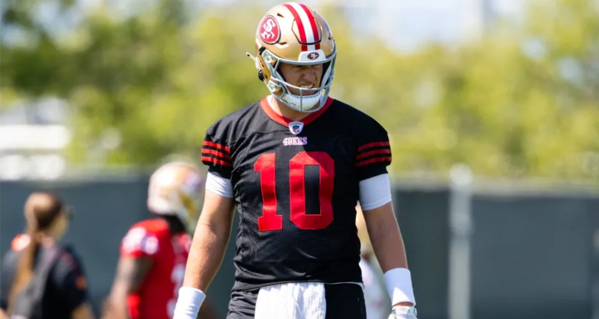 'Let it fly' - Forgotten first round pick makes early statement in battle to beat out $265m starter at NFL's quarterback factory