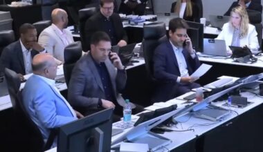 New Video Shows One Team Was Desperate To Jump Bears For Colston Loveland