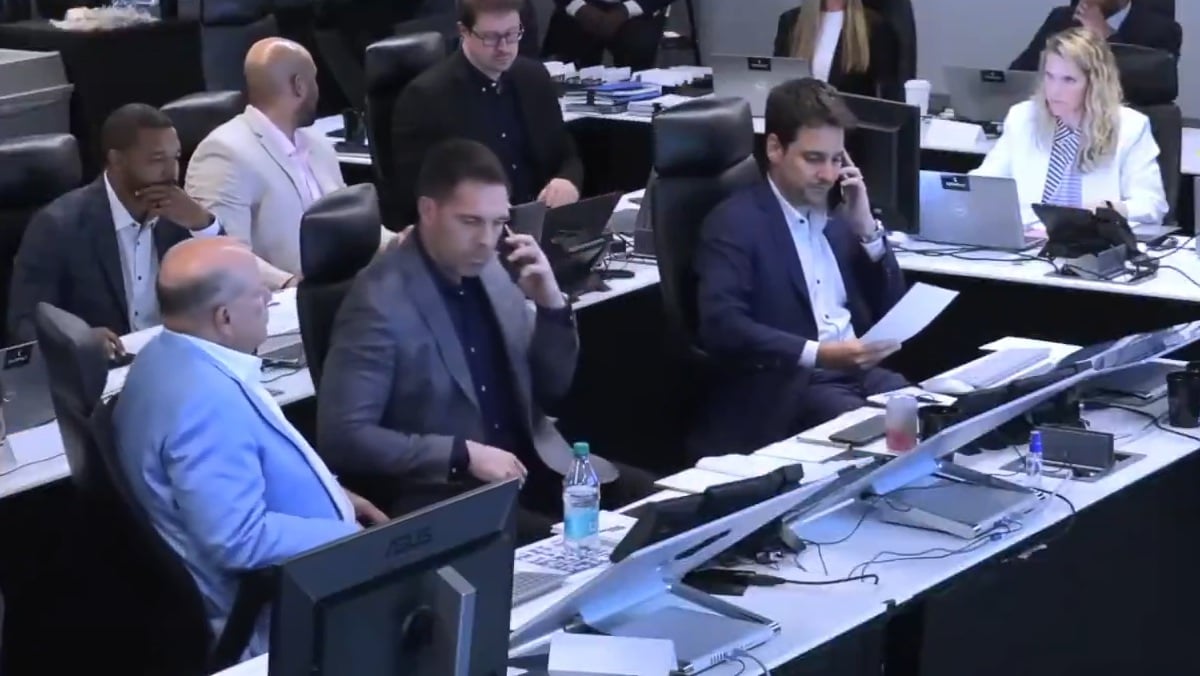 New Video Shows One Team Was Desperate To Jump Bears For Colston Loveland