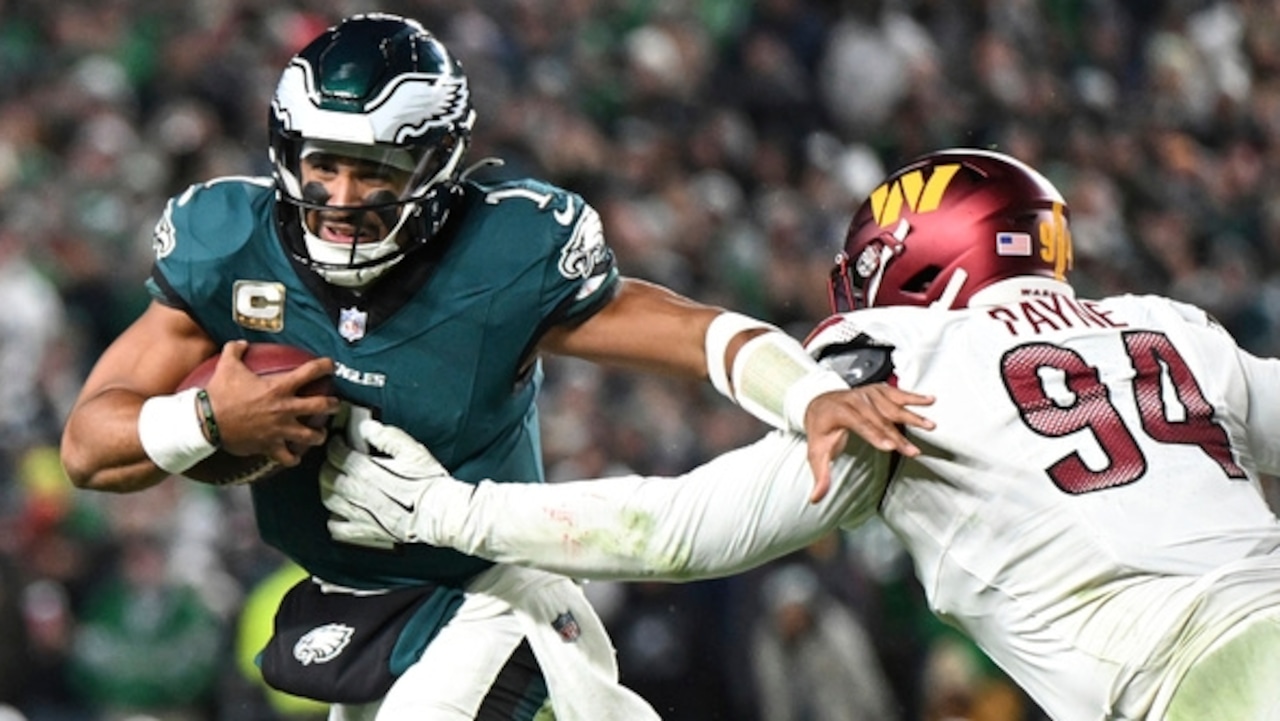 How many players with Alabama football roots are on NFL rosters?