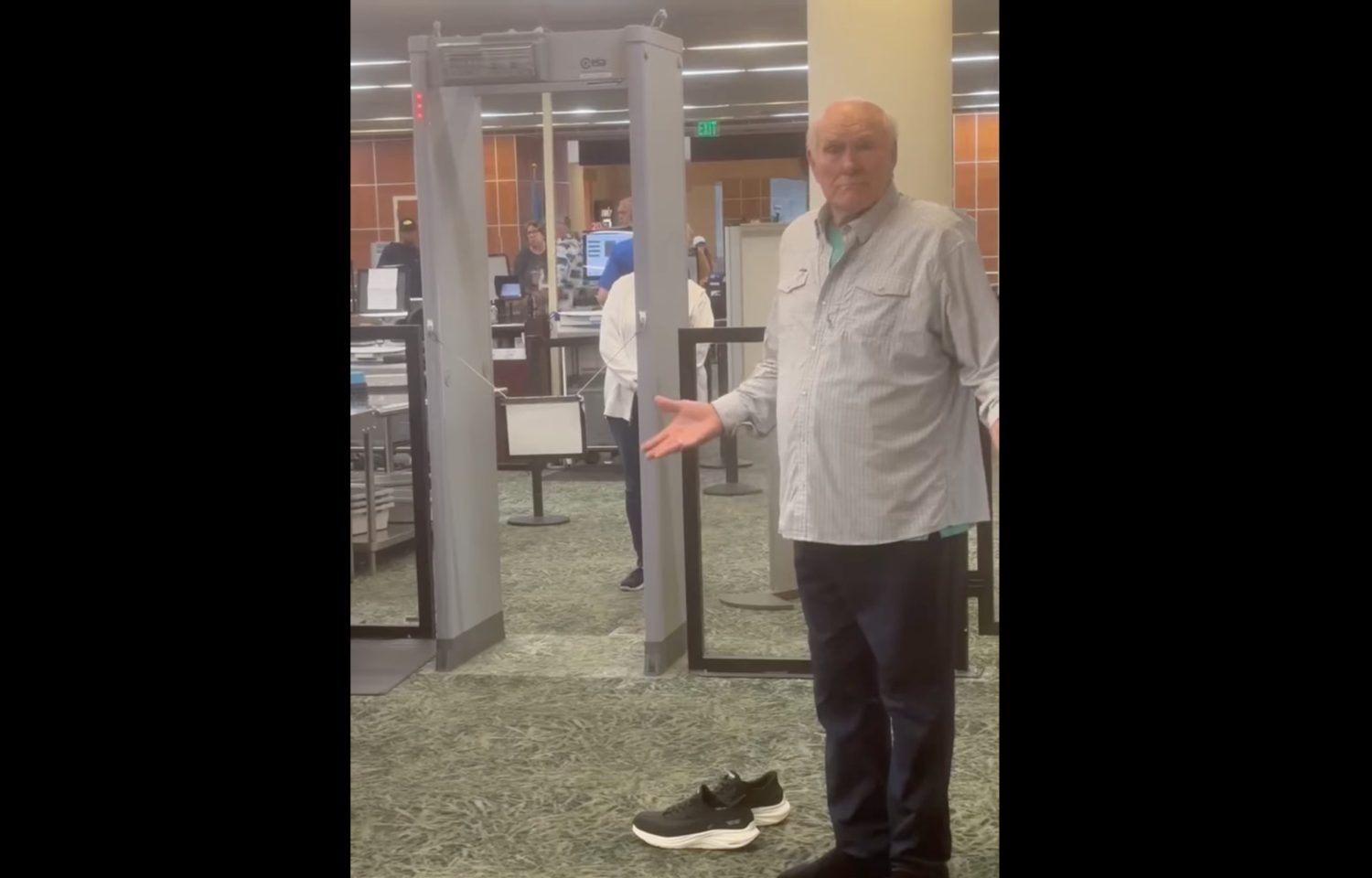 Terry Bradshaw fed up with TSA: 'I'm the Unabomber'