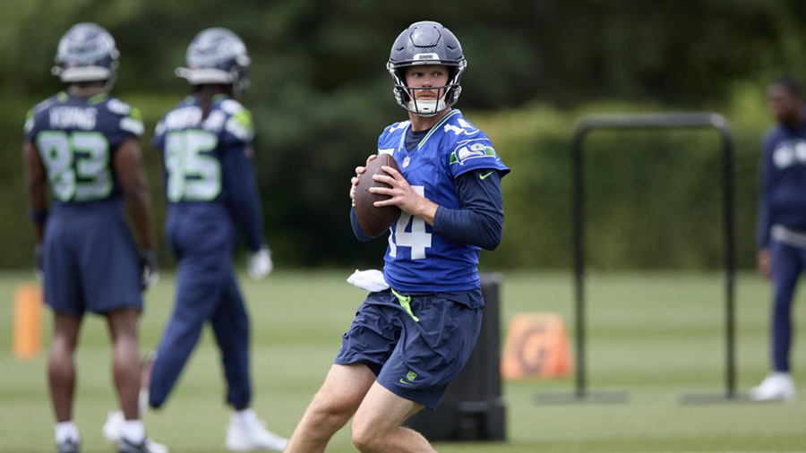 Seattle Seahawks Sam Darnold looks to pass OTA 2025...