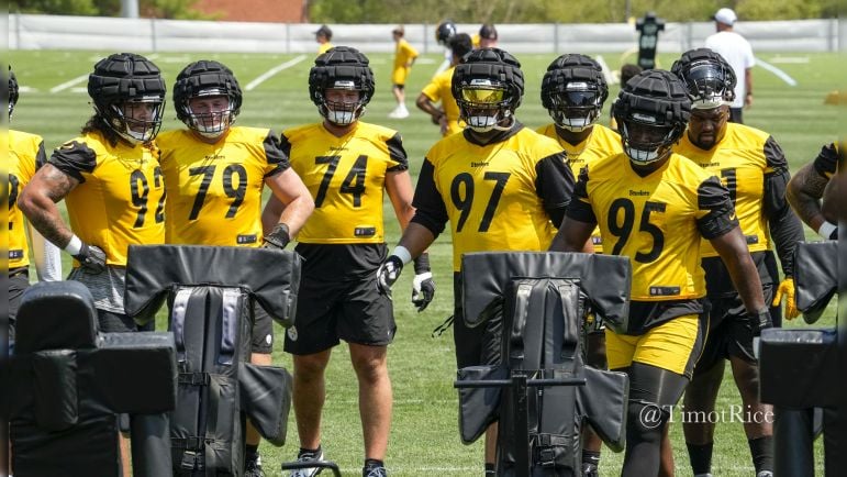 Cam Heyward Isaiahh Loudermilk Logan Lee Jacob Slade Keeanu Benton Montravius Adams defensive line Steelers 2024 Training Camp Steelers defensive line