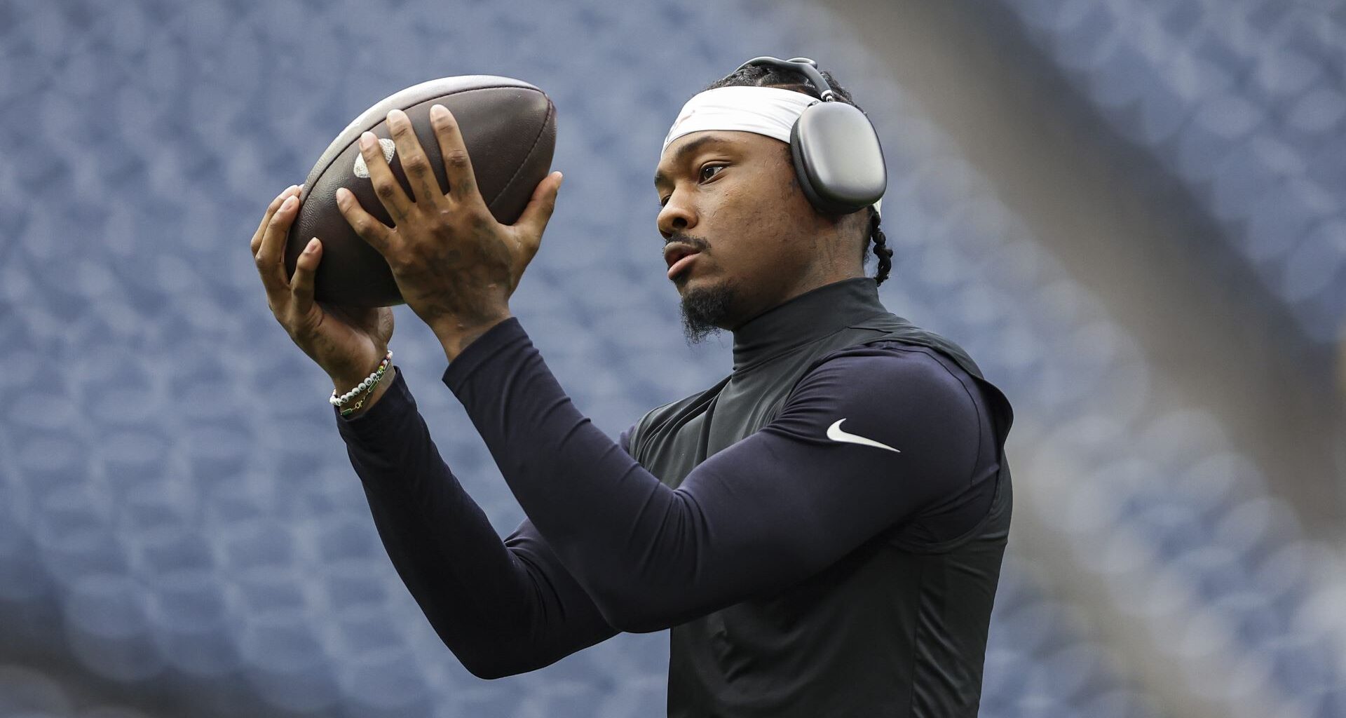 Patriots' Stefon Diggs Makes Instagram Post After Eventful Week
