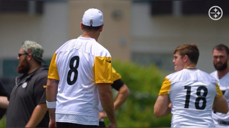 Aaron Rodgers Will Howard Steelers quarterback