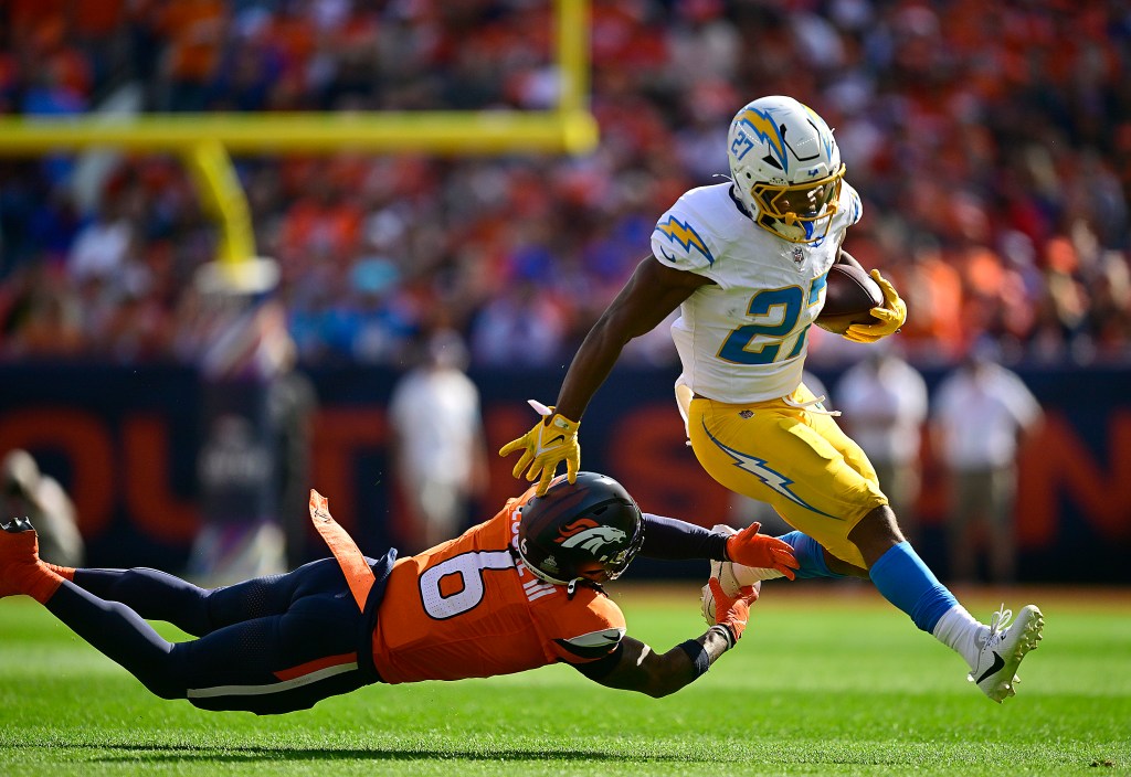 Broncos hosting former Chargers RB J.K. Dobbins on visit, source confirms