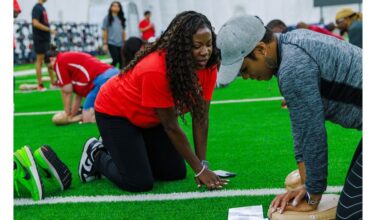 Texans add lifesavers to the chain of survival in Houston