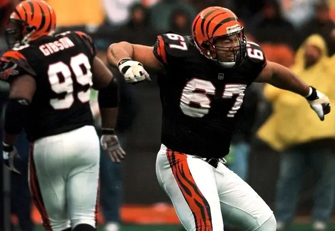 Bengals and Steelers mourn the loss of a beloved teammate and leader