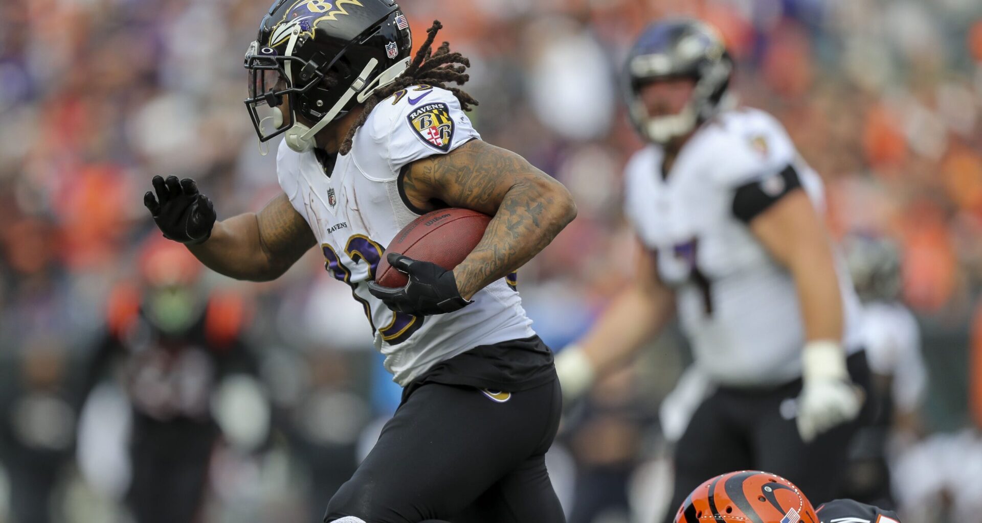 Devonta Freeman Aims for Inspiring NFL Comeback with Broncos