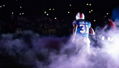 Report: Miami Dolphins remain linked to Rasul Douglas despite failed offer