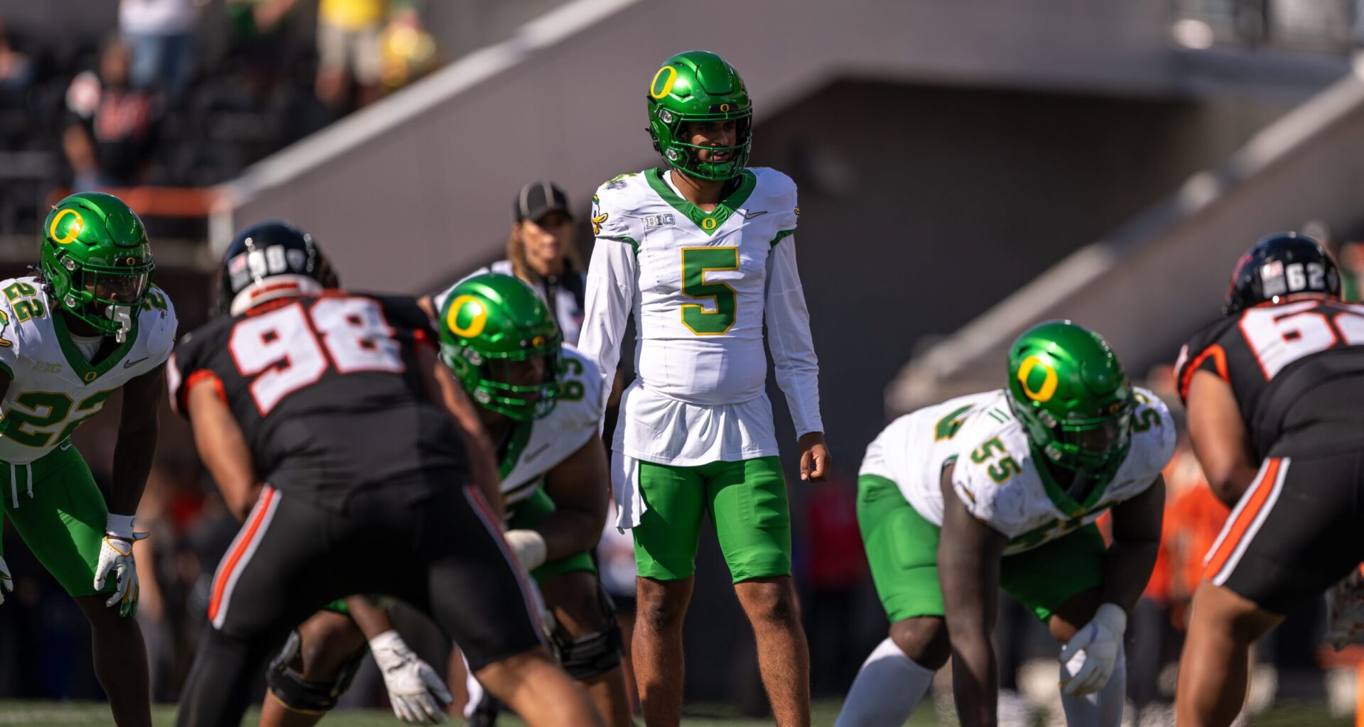 Dante Moore Sparks Heisman Buzz with Oregon Ducks in NCAA
