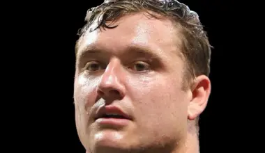 Chris Lindstrom blossoms into Falcons' $105M cornerstone, chasing elusive Super Bowl and NFL glory