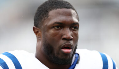 Colts LB Jaylon Carlies Expected To Start