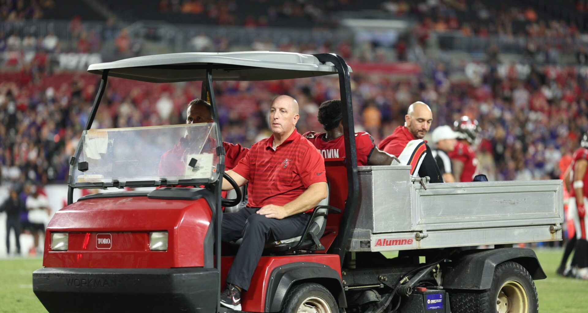 Chris Godwin Chooses Loyalty Over Lucrative NFL Offers